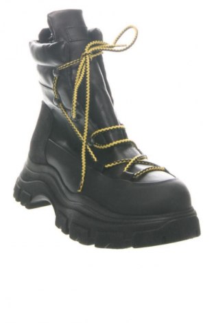 Botine de damă Edited, Mărime 39, Culoare Negru, Preț 589,99 Lei