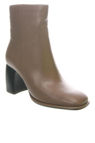 Botine de damă Michael Kors, Mărime 40, Culoare Maro, Preț 1.424,99 Lei