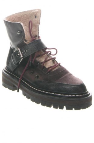 Damen Stiefeletten Reserved, Größe 38, Farbe Mehrfarbig, Preis € 56,99