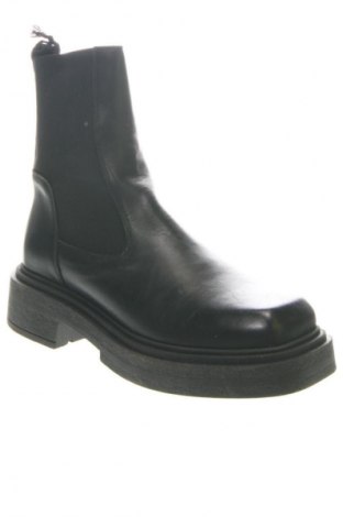 Damskie botki Steve Madden, Rozmiar 39, Kolor Czarny, Cena 869,99 zł