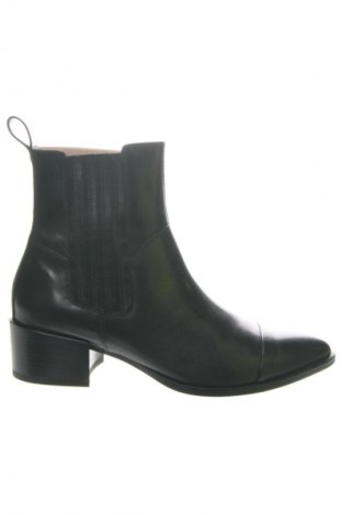 Damskie botki Vagabond, Rozmiar 40, Kolor Czarny, Cena 784,99 zł