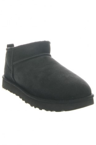 Damskie kozaki UGG Australia, Rozmiar 42, Kolor Czarny, Cena 1 079,99 zł