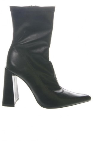 Дамски ботуши Zara, Размер 37, Цвят Черен, Цена 36,99 лв.
