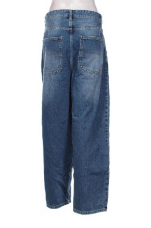 Damskie jeansy Bershka, Rozmiar L, Kolor Niebieski, Cena 95,99 zł