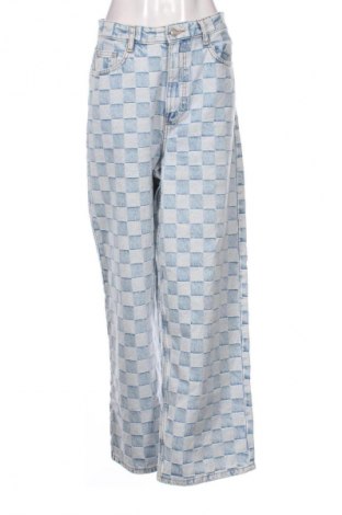 Blugi de femei Bershka, Mărime L, Culoare Multicolor, Preț 95,20 Lei