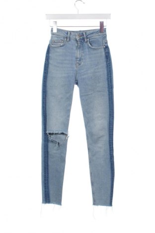 Női farmernadrág Bershka, Méret XS, Szín Kék, Ár 6 000 Ft