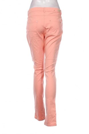 Damskie jeansy Burton of London, Rozmiar L, Kolor Różowy, Cena 76,99 zł