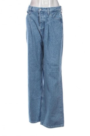 Női farmernadrág Calvin Klein Jeans, Méret L, Szín Kék, Ár 14 393 Ft
