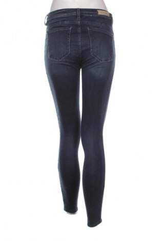 Blugi de femei Cotton Club, Mărime M, Culoare Albastru, Preț 98,99 Lei