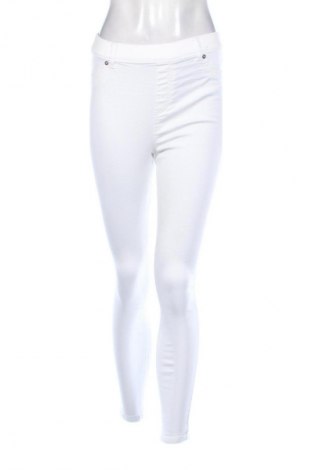 Blugi de femei F&F, Mărime M, Culoare Alb, Preț 70,99 Lei