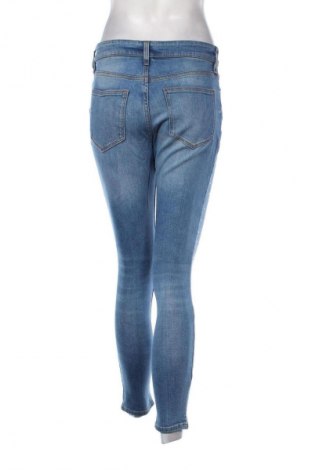 Dámske džínsy  F&F, Veľkosť M, Farba Modrá, Cena  9,95 €