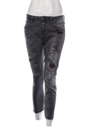 Damskie jeansy Guess, Rozmiar M, Kolor Szary, Cena 176,72 zł