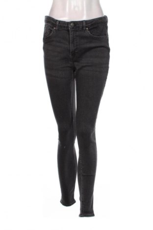 Damskie jeansy H&M, Rozmiar XL, Kolor Czarny, Cena 95,99 zł