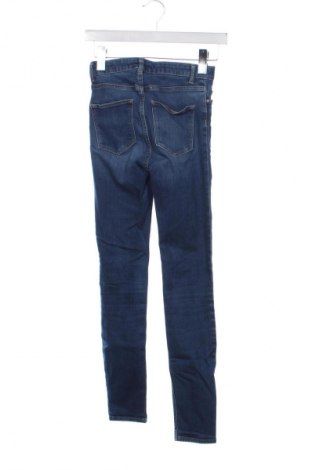 Damskie jeansy H&M, Rozmiar S, Kolor Niebieski, Cena 68,33 zł