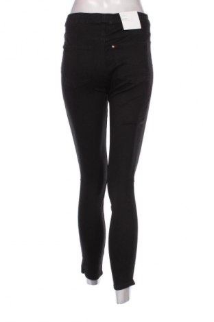 Damskie jeansy H&M, Rozmiar M, Kolor Czarny, Cena 66,99 zł