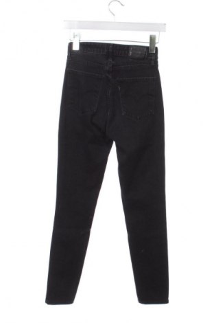 Dámske džínsy  Levi's, Veľkosť XS, Farba Sivá, Cena  84,95 €