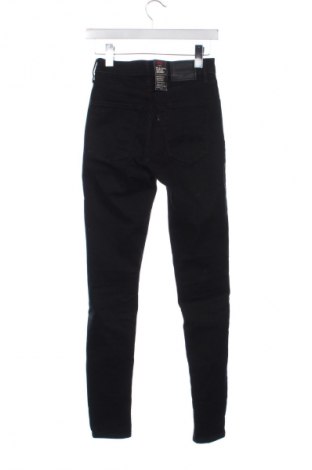 Blugi de femei Levi's, Mărime XS, Culoare Negru, Preț 589,99 Lei