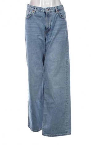 Női farmernadrág Monki, Méret M, Szín Kék, Ár 7 408 Ft