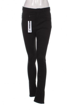 Damskie jeansy Noisy May, Rozmiar M, Kolor Czarny, Cena 305,99 zł