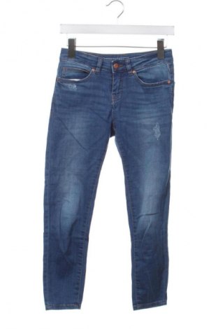 Dámske džínsy  Noisy May, Veľkosť M, Farba Modrá, Cena  11,95 €