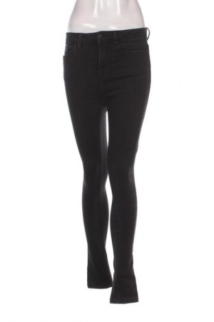 Dámske džínsy  Noisy May, Veľkosť M, Farba Čierna, Cena  20,97 €