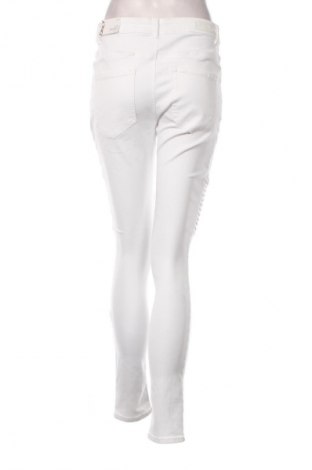Damen Jeans ONLY, Größe L, Farbe Weiß, Preis 53,99 €