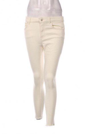 Blugi de femei ONLY, Mărime M, Culoare Ecru, Preț 261,99 Lei