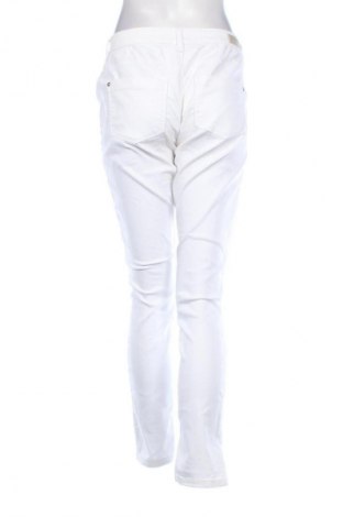 Damskie jeansy ONLY, Rozmiar XL, Kolor Biały, Cena 58,99 zł