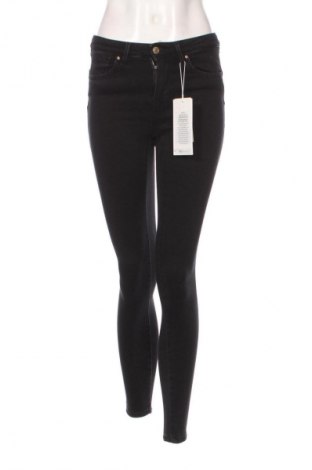 Damskie jeansy ONLY, Rozmiar S, Kolor Czarny, Cena 252,99 zł
