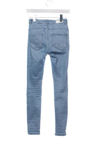 Dámske džínsy  ONLY, Veľkosť S, Farba Modrá, Cena  42,95 €