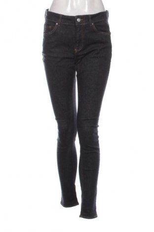 Damskie jeansy ONLY, Rozmiar L, Kolor Niebieski, Cena 215,99 zł