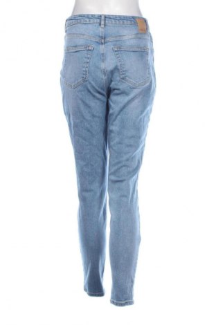 Damskie jeansy Pieces, Rozmiar M, Kolor Niebieski, Cena 95,99 zł