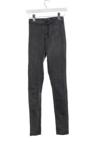 Damskie jeansy Pretty Little Thing, Rozmiar S, Kolor Szary, Cena 95,99 zł