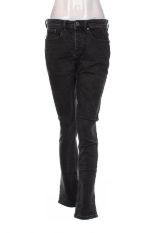 Damskie jeansy Pull&Bear, Rozmiar M, Kolor Szary, Cena 30,99 zł