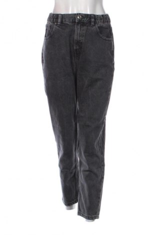 Dámské džíny  Pull&Bear, Velikost M, Barva Černá, Cena  369,00 Kč