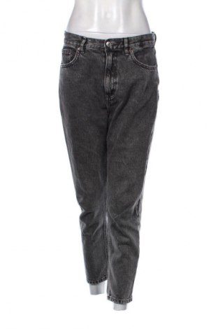 Blugi de femei Pull&Bear, Mărime M, Culoare Gri, Preț 78,41 Lei