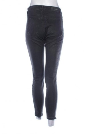 Blugi de femei Pull&Bear, Mărime M, Culoare Gri, Preț 81,04 Lei