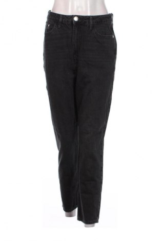 Damskie jeansy River Island, Rozmiar M, Kolor Szary, Cena 54,99 zł