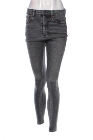 Damen Jeans Stradivarius, Größe S, Farbe Schwarz, Preis € 14,83