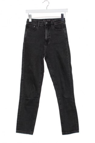 Női farmernadrág Stradivarius, Méret XS, Szín Szürke, Ár 6 007 Ft