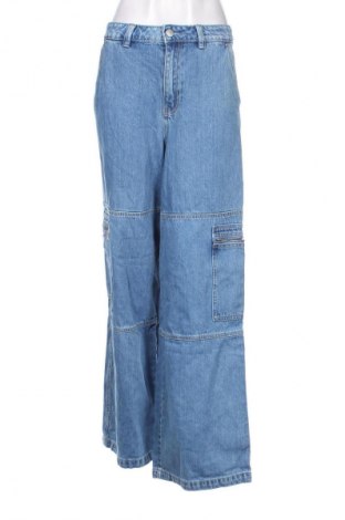 Blugi de femei Stradivarius, Mărime L, Culoare Albastru, Preț 79,45 Lei