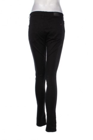 Damskie jeansy Tommy Jeans, Rozmiar L, Kolor Czarny, Cena 245,99 zł