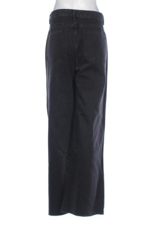 Blugi de femei Trendyol, Mărime L, Culoare Multicolor, Preț 136,99 Lei