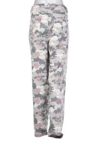 Damen Jeans Ulla Popken, Größe 3XL, Farbe Mehrfarbig, Preis 64,99 €