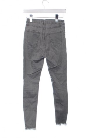 Blugi de femei Unbranded, Mărime S, Culoare Gri, Preț 63,52 Lei