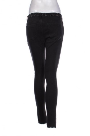 Női farmernadrág Unbranded, Méret M, Szín Fekete, Ár 3 259 Ft