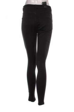 Damskie jeansy Vero Moda, Rozmiar S, Kolor Czarny, Cena 111,99 zł