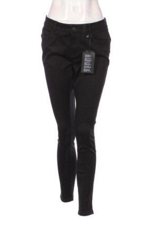 Damen Jeans Vero Moda, Größe L, Farbe Schwarz, Preis 53,99 €
