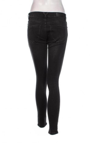 Női farmernadrág Vero Moda, Méret S, Szín Fekete, Ár 9 219 Ft