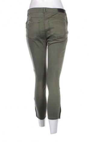 Dámske džínsy  Vero Moda, Veľkosť L, Farba Zelená, Cena  17,00 €